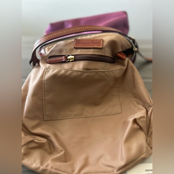Dooney and Bourke handbag - Picture 9 of 11